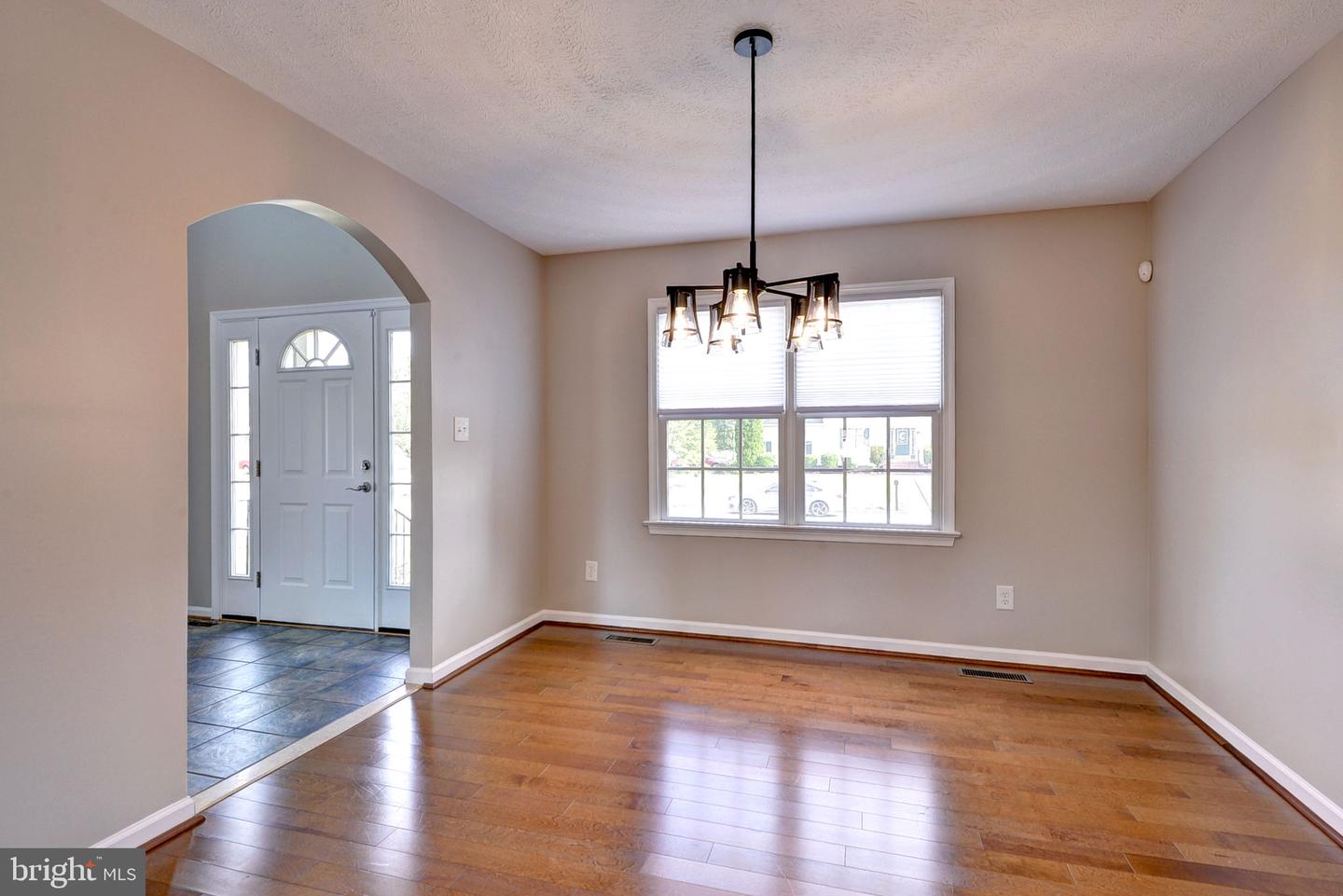 800 CANTEBERRY LN, SMITHFIELD, Virginia 23430, 4 Bedrooms Bedrooms, 8 Rooms Rooms,2 BathroomsBathrooms,Residential,For sale,800 CANTEBERRY LN,VAIW2000054 MLS # VAIW2000054