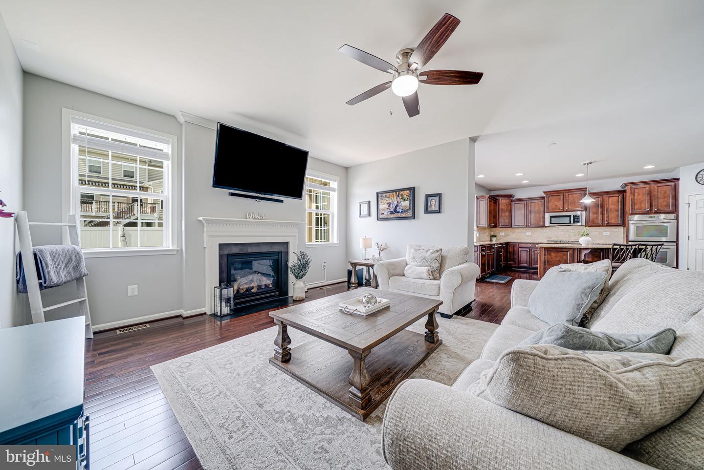 15202 JENNERETTE LN, WOODBRIDGE, Virginia 22193, 6 Bedrooms Bedrooms, ,4 BathroomsBathrooms,Residential,For sale,15202 JENNERETTE LN,VAPW2094354 MLS # VAPW2094354