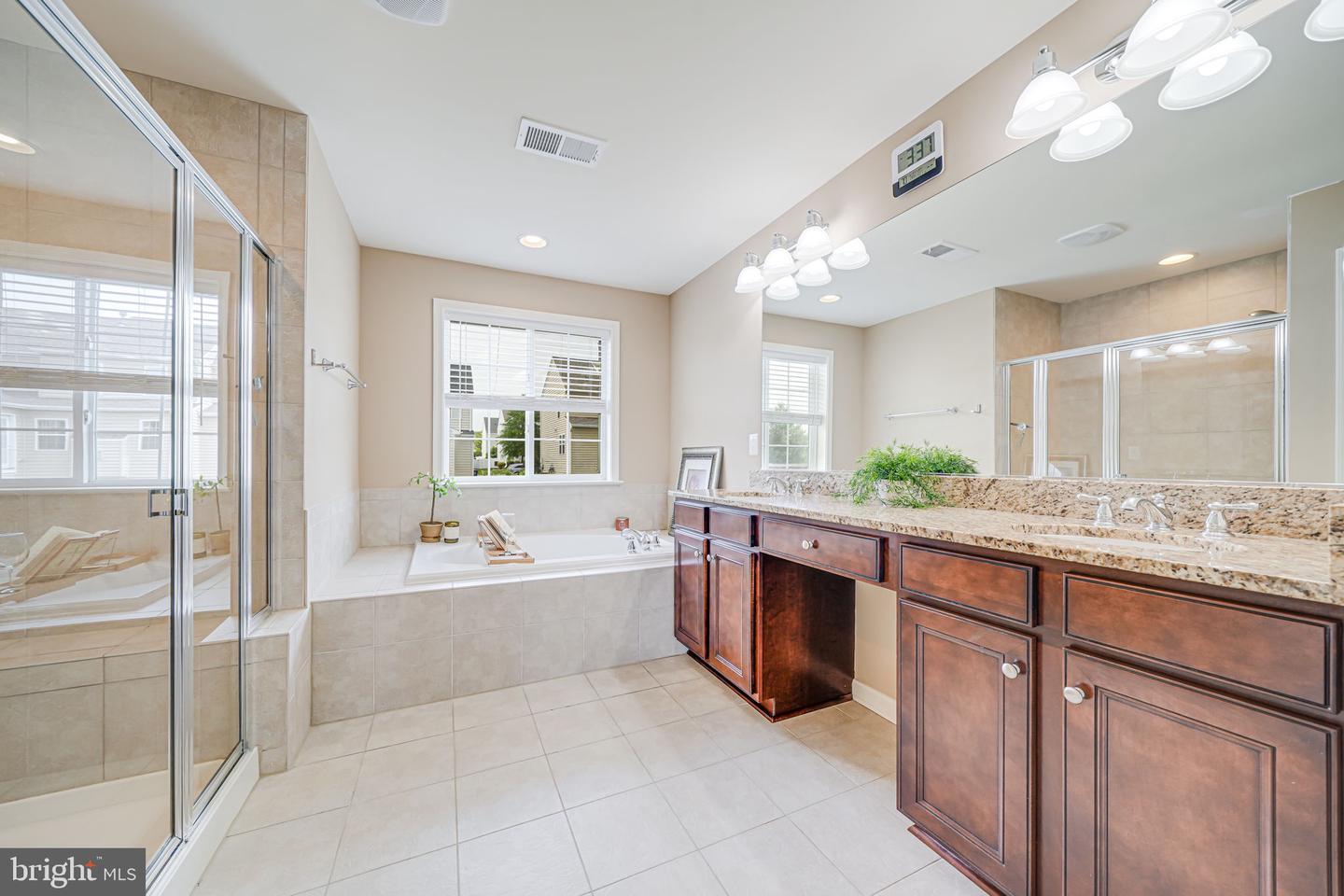 15202 JENNERETTE LN, WOODBRIDGE, Virginia 22193, 6 Bedrooms Bedrooms, ,4 BathroomsBathrooms,Residential,For sale,15202 JENNERETTE LN,VAPW2094354 MLS # VAPW2094354