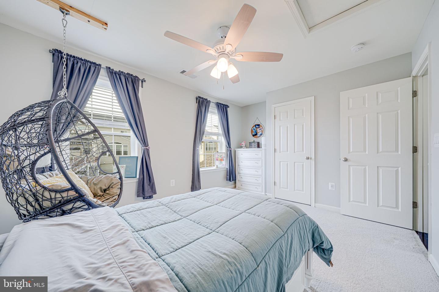 15202 JENNERETTE LN, WOODBRIDGE, Virginia 22193, 6 Bedrooms Bedrooms, ,4 BathroomsBathrooms,Residential,For sale,15202 JENNERETTE LN,VAPW2094354 MLS # VAPW2094354