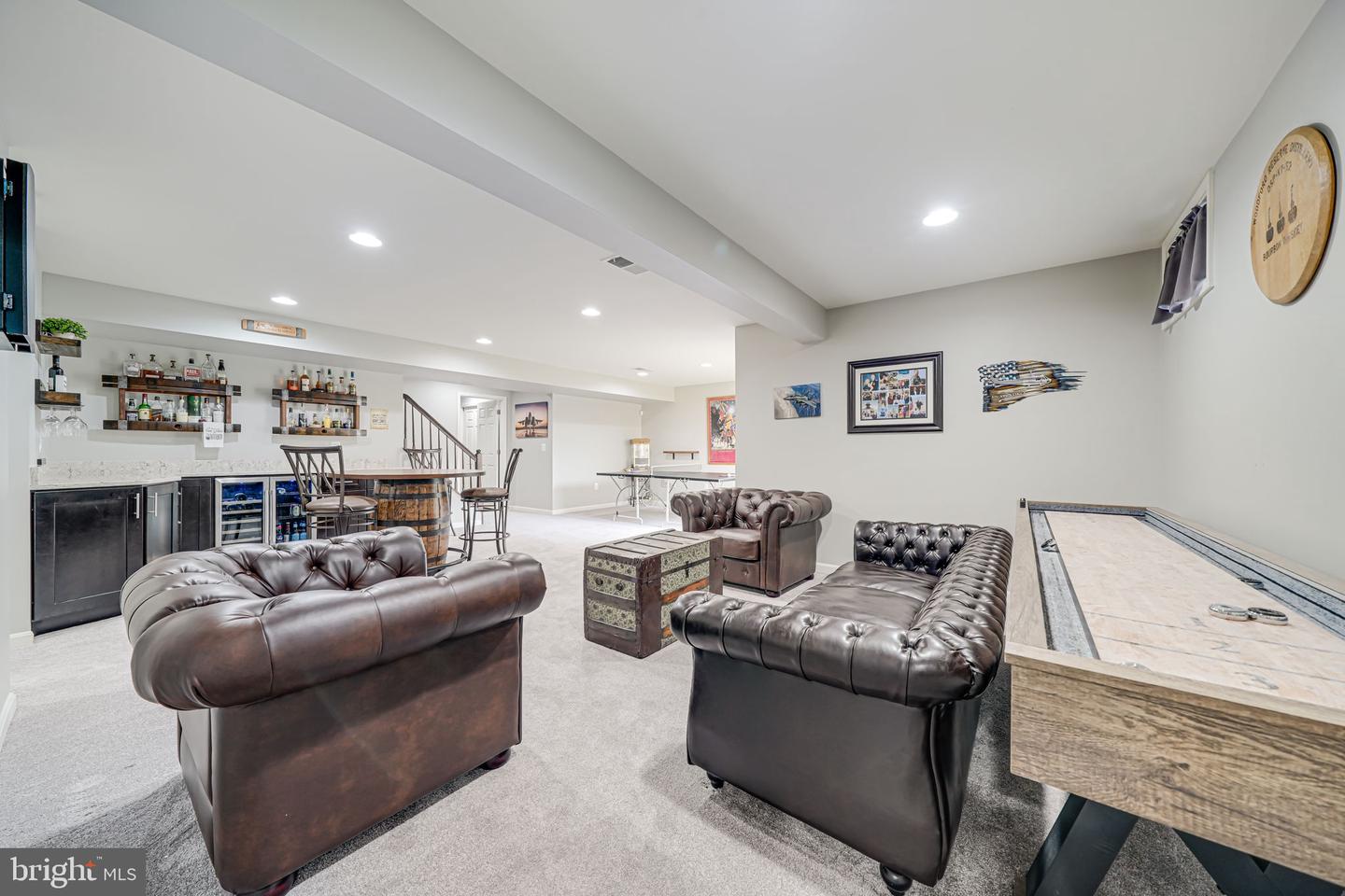 15202 JENNERETTE LN, WOODBRIDGE, Virginia 22193, 6 Bedrooms Bedrooms, ,4 BathroomsBathrooms,Residential,For sale,15202 JENNERETTE LN,VAPW2094354 MLS # VAPW2094354