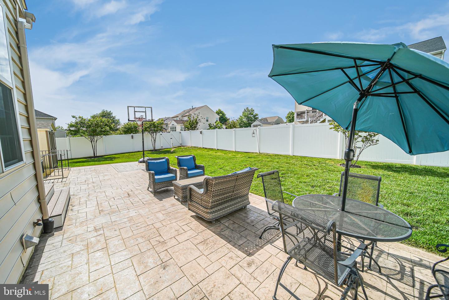 15202 JENNERETTE LN, WOODBRIDGE, Virginia 22193, 6 Bedrooms Bedrooms, ,4 BathroomsBathrooms,Residential,For sale,15202 JENNERETTE LN,VAPW2094354 MLS # VAPW2094354