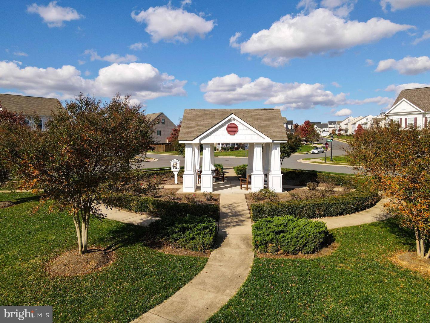 15202 JENNERETTE LN, WOODBRIDGE, Virginia 22193, 6 Bedrooms Bedrooms, ,4 BathroomsBathrooms,Residential,For sale,15202 JENNERETTE LN,VAPW2094354 MLS # VAPW2094354