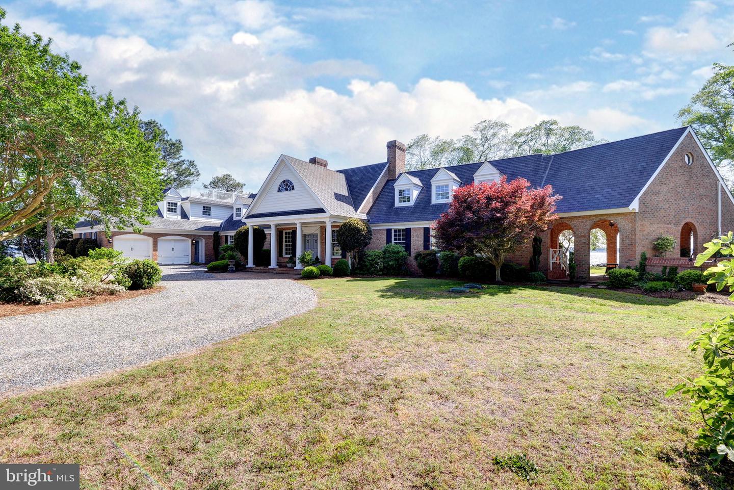 6454 CARMINES ISLAND LN, HAYES, Virginia 23072, 5 Bedrooms Bedrooms, ,4 BathroomsBathrooms,Residential,For sale,6454 CARMINES ISLAND LN,VAGV2000130 MLS # VAGV2000130