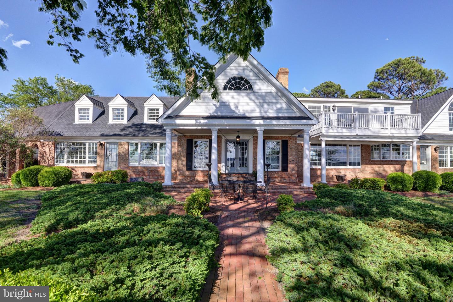 6454 CARMINES ISLAND LN, HAYES, Virginia 23072, 5 Bedrooms Bedrooms, ,4 BathroomsBathrooms,Residential,For sale,6454 CARMINES ISLAND LN,VAGV2000130 MLS # VAGV2000130