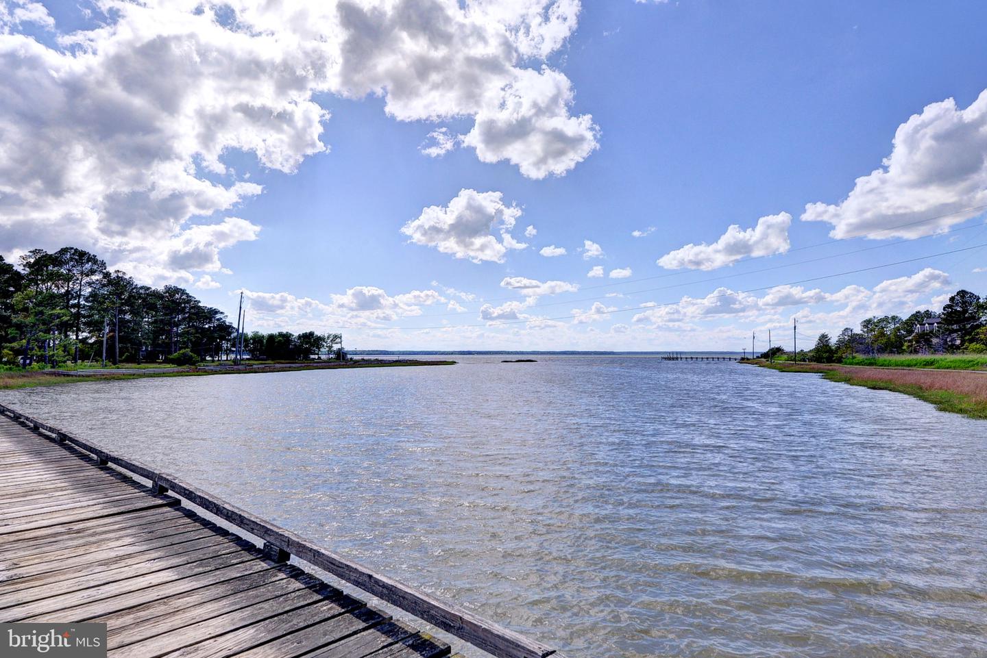 6454 CARMINES ISLAND LN, HAYES, Virginia 23072, 5 Bedrooms Bedrooms, ,4 BathroomsBathrooms,Residential,For sale,6454 CARMINES ISLAND LN,VAGV2000130 MLS # VAGV2000130