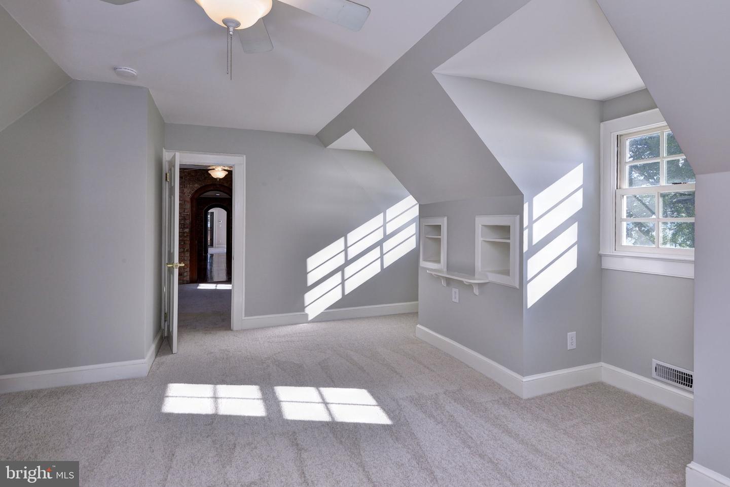 6454 CARMINES ISLAND LN, HAYES, Virginia 23072, 5 Bedrooms Bedrooms, ,4 BathroomsBathrooms,Residential,For sale,6454 CARMINES ISLAND LN,VAGV2000130 MLS # VAGV2000130