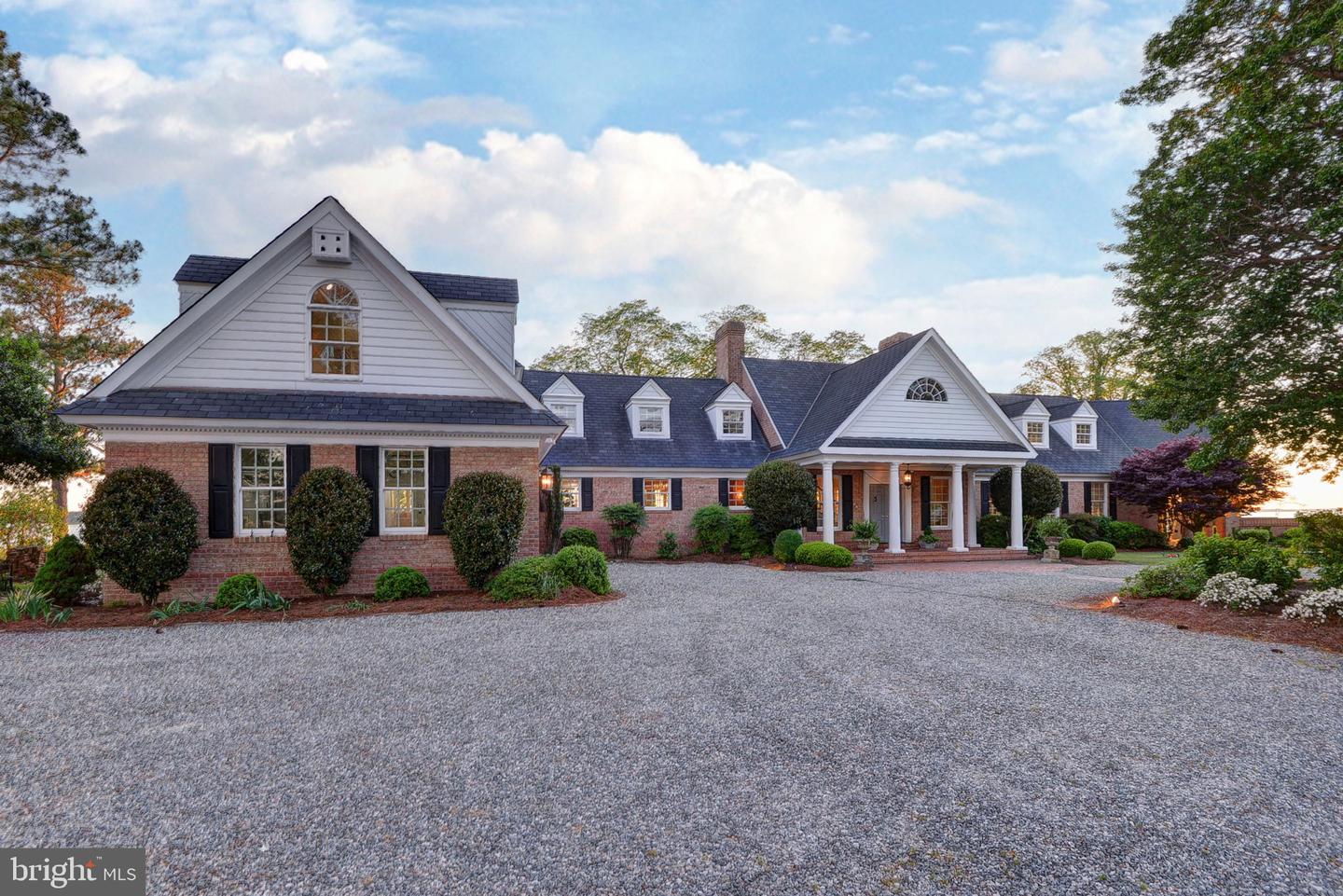 6454 CARMINES ISLAND LN, HAYES, Virginia 23072, 5 Bedrooms Bedrooms, ,4 BathroomsBathrooms,Residential,For sale,6454 CARMINES ISLAND LN,VAGV2000130 MLS # VAGV2000130