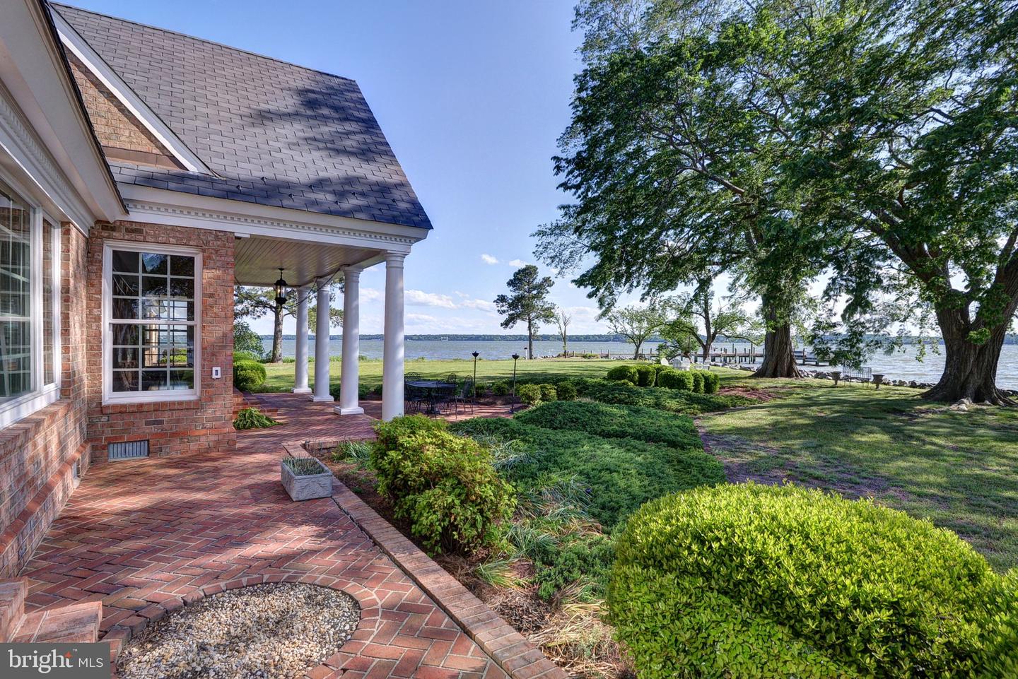 6454 CARMINES ISLAND LN, HAYES, Virginia 23072, 5 Bedrooms Bedrooms, ,4 BathroomsBathrooms,Residential,For sale,6454 CARMINES ISLAND LN,VAGV2000130 MLS # VAGV2000130