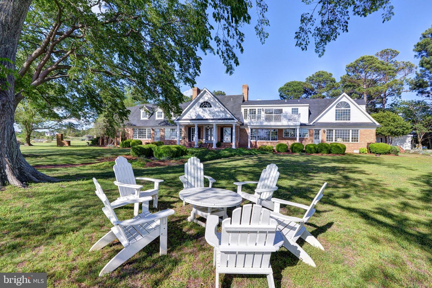 6454 CARMINES ISLAND LN, HAYES, Virginia 23072, 5 Bedrooms Bedrooms, ,4 BathroomsBathrooms,Residential,For sale,6454 CARMINES ISLAND LN,VAGV2000130 MLS # VAGV2000130