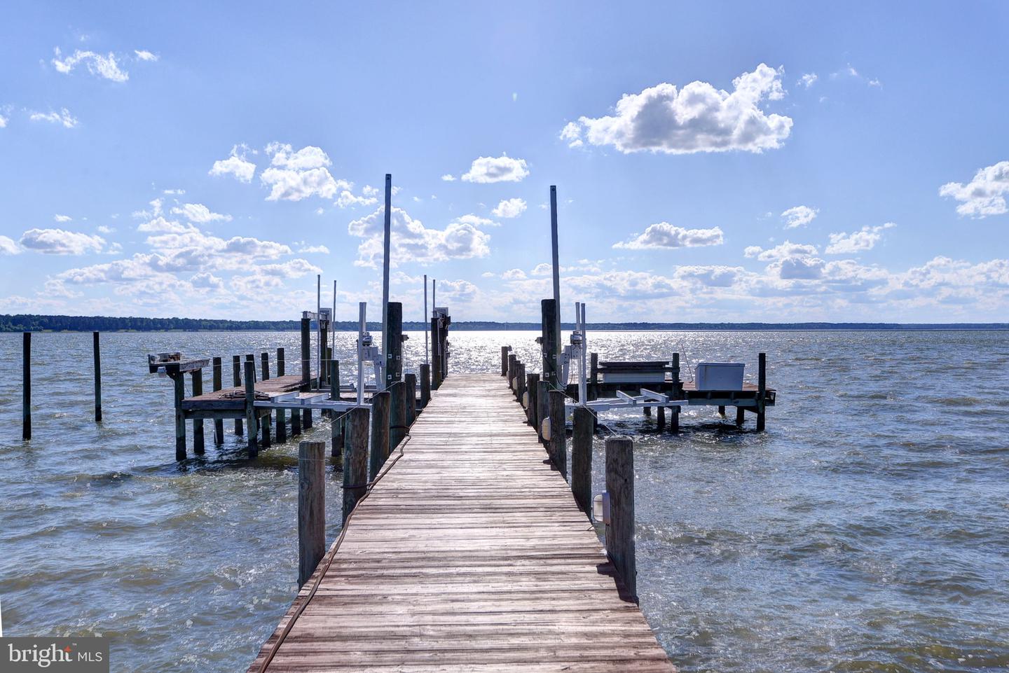 6454 CARMINES ISLAND LN, HAYES, Virginia 23072, 5 Bedrooms Bedrooms, ,4 BathroomsBathrooms,Residential,For sale,6454 CARMINES ISLAND LN,VAGV2000130 MLS # VAGV2000130