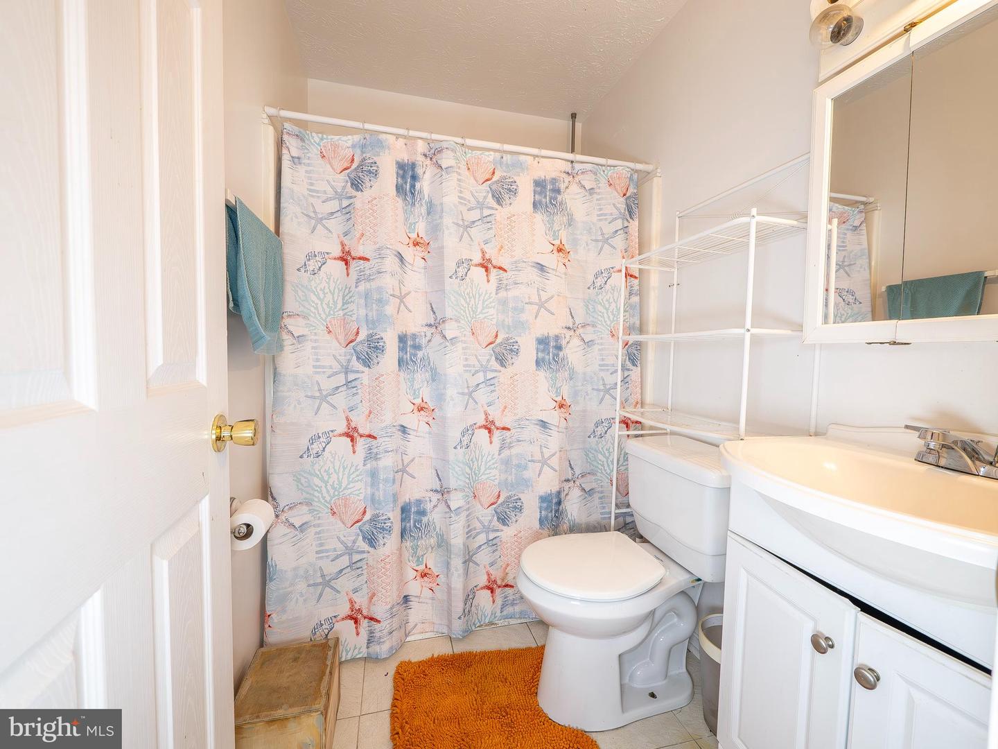 372 VALLEY MILL RD, WINCHESTER, Virginia 22602, 3 Bedrooms Bedrooms, ,1 BathroomBathrooms,Residential,For sale,372 VALLEY MILL RD,VAFV2034060 MLS # VAFV2034060