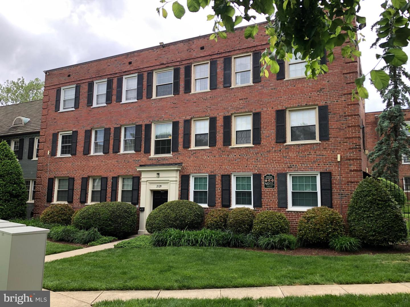 2129 SUITLAND TER SE #202, WASHINGTON, District Of Columbia 20020, 2 Bedrooms Bedrooms, ,1 BathroomBathrooms,Residential,For sale,2129 SUITLAND TER SE #202,DCDC2199932 MLS # DCDC2199932
