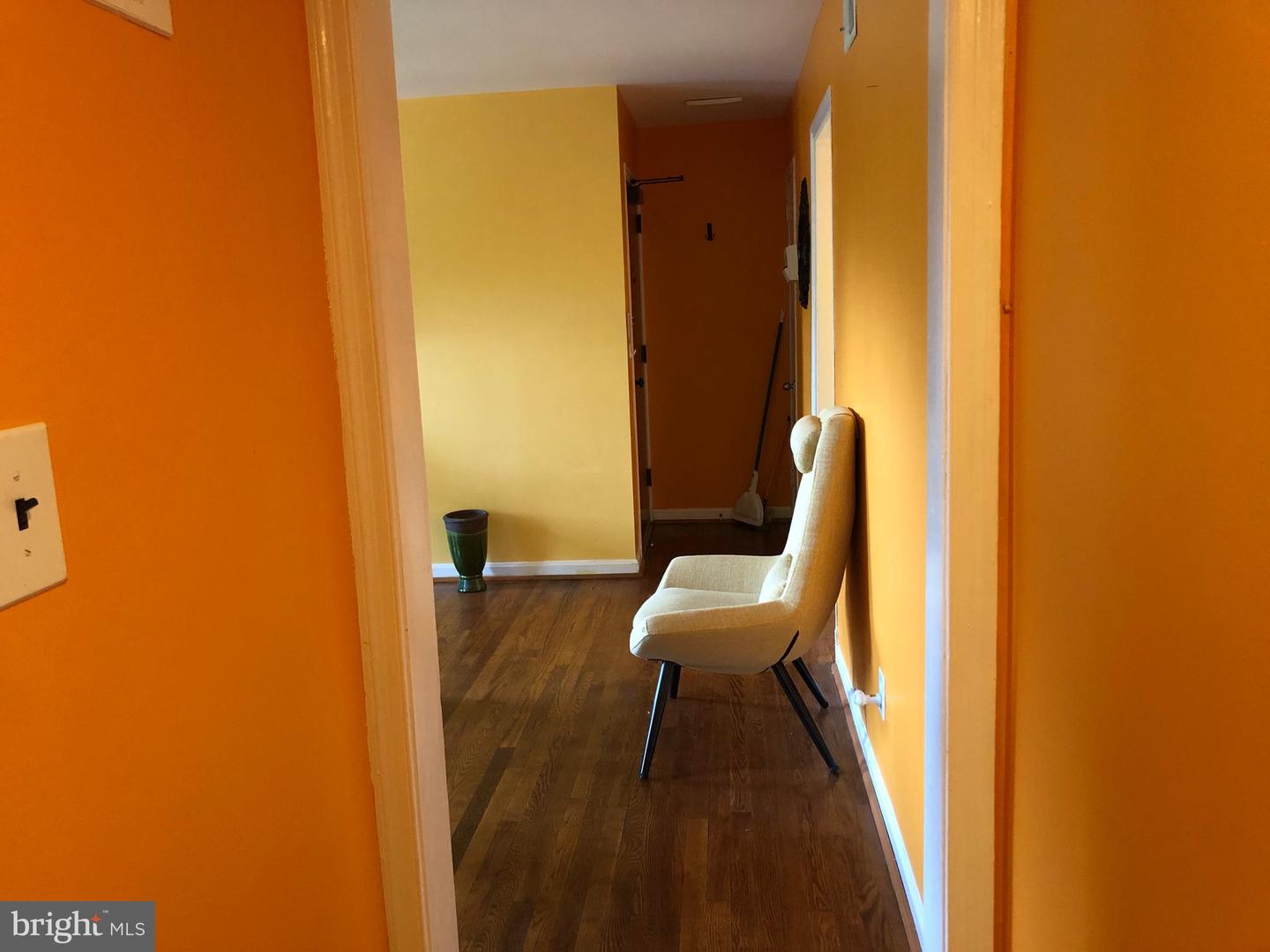 2129 SUITLAND TER SE #202, WASHINGTON, District Of Columbia 20020, 2 Bedrooms Bedrooms, ,1 BathroomBathrooms,Residential,For sale,2129 SUITLAND TER SE #202,DCDC2199932 MLS # DCDC2199932