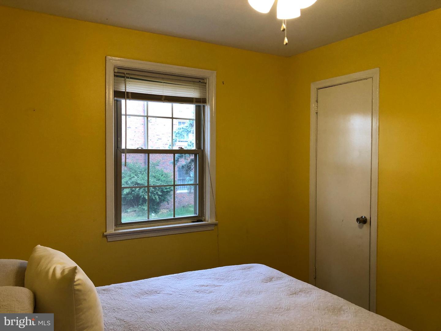 2129 SUITLAND TER SE #202, WASHINGTON, District Of Columbia 20020, 2 Bedrooms Bedrooms, ,1 BathroomBathrooms,Residential,For sale,2129 SUITLAND TER SE #202,DCDC2199932 MLS # DCDC2199932