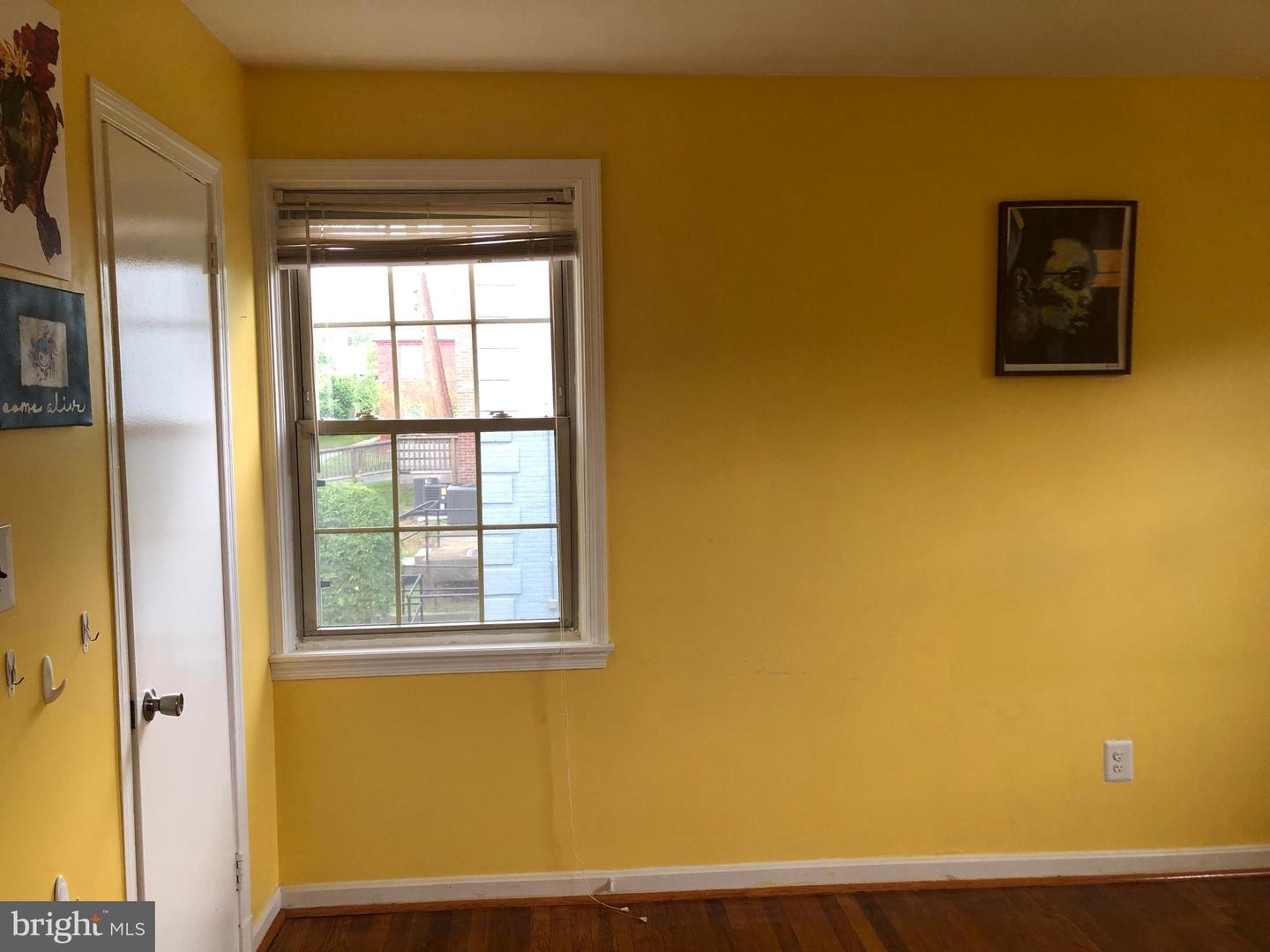 2129 SUITLAND TER SE #202, WASHINGTON, District Of Columbia 20020, 2 Bedrooms Bedrooms, ,1 BathroomBathrooms,Residential,For sale,2129 SUITLAND TER SE #202,DCDC2199932 MLS # DCDC2199932