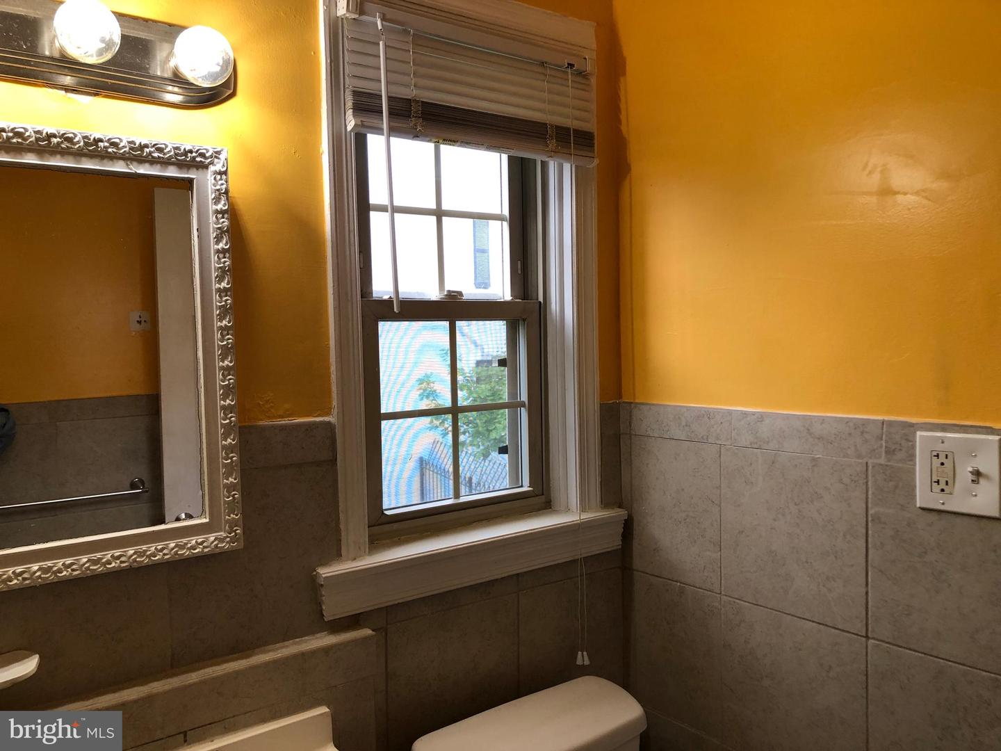 2129 SUITLAND TER SE #202, WASHINGTON, District Of Columbia 20020, 2 Bedrooms Bedrooms, ,1 BathroomBathrooms,Residential,For sale,2129 SUITLAND TER SE #202,DCDC2199932 MLS # DCDC2199932