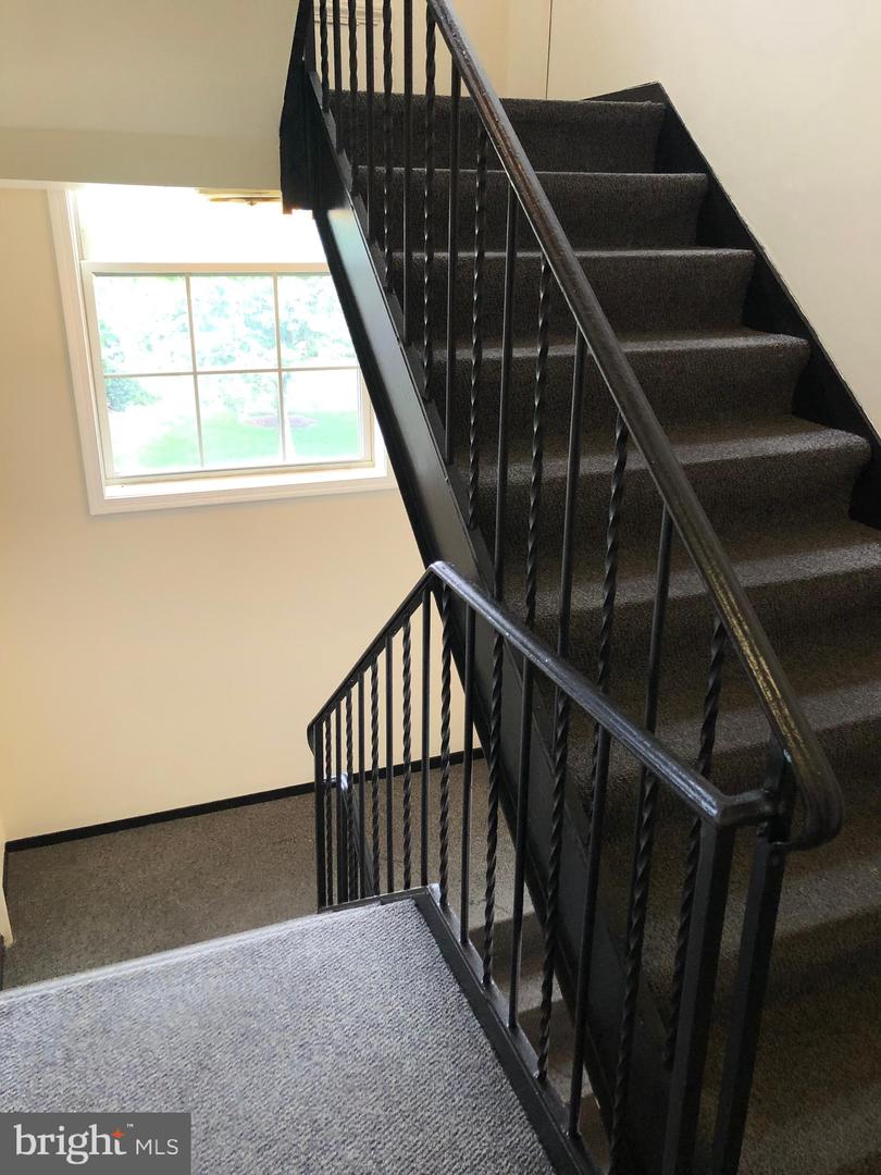 2129 SUITLAND TER SE #202, WASHINGTON, District Of Columbia 20020, 2 Bedrooms Bedrooms, ,1 BathroomBathrooms,Residential,For sale,2129 SUITLAND TER SE #202,DCDC2199932 MLS # DCDC2199932