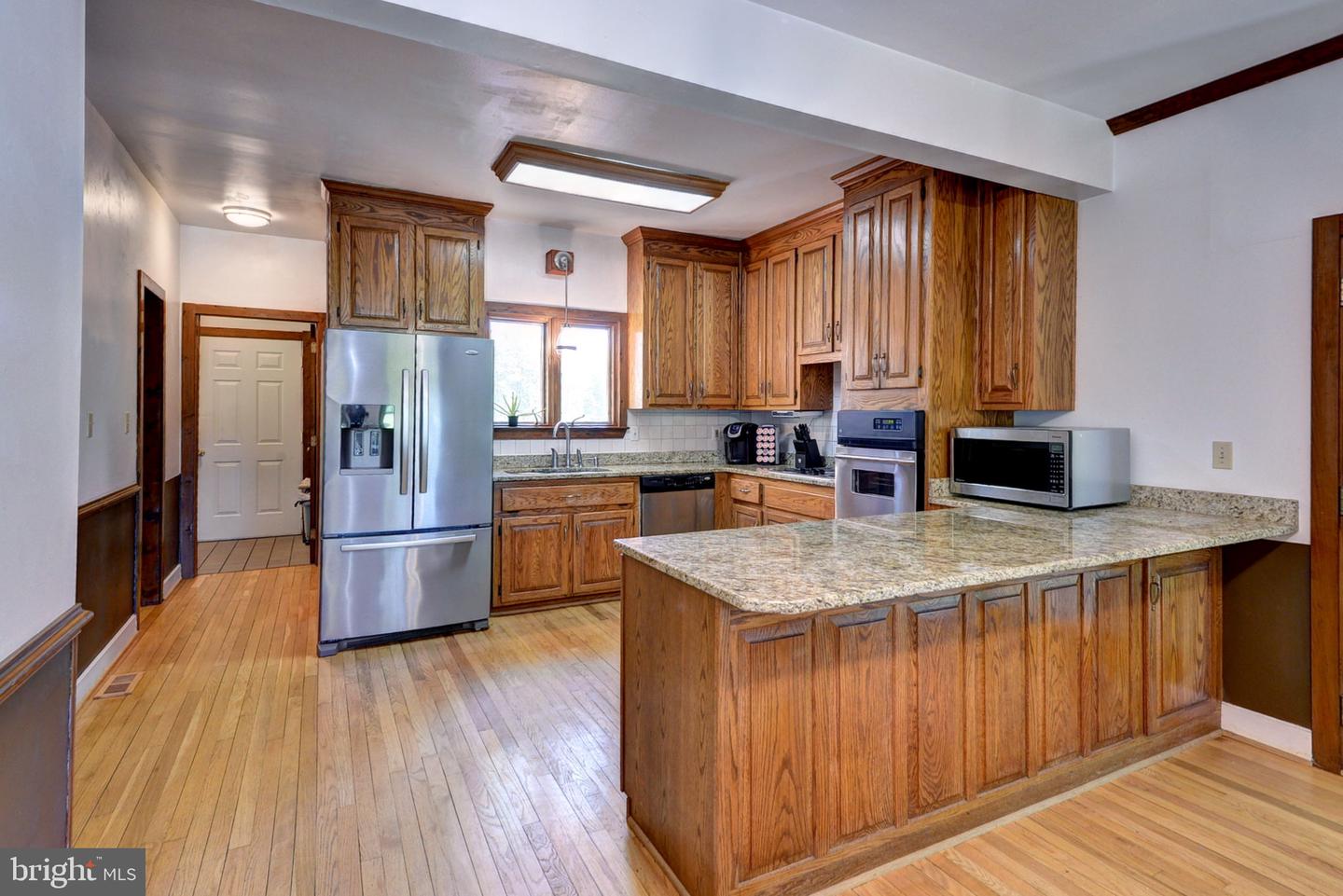 7814 O NEIL, GLOUCESTER, Virginia 23061, 4 Bedrooms Bedrooms, 11 Rooms Rooms,3 BathroomsBathrooms,Residential,For sale,7814 O NEIL,VAGV2000128 MLS # VAGV2000128