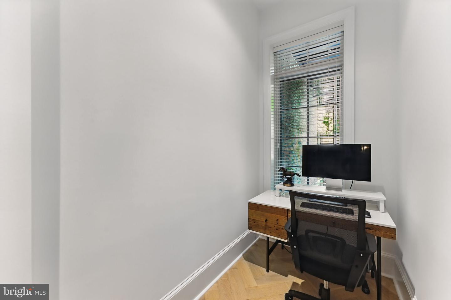 1832 16TH ST NW #2, WASHINGTON, District Of Columbia 20009, 2 Bedrooms Bedrooms, ,2 BathroomsBathrooms,Residential,For sale,1832 16TH ST NW #2,DCDC2199846 MLS # DCDC2199846