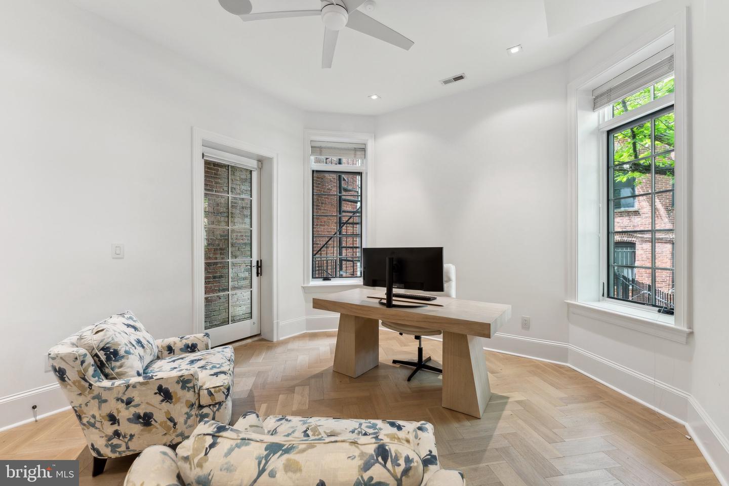 1832 16TH ST NW #2, WASHINGTON, District Of Columbia 20009, 2 Bedrooms Bedrooms, ,2 BathroomsBathrooms,Residential,For sale,1832 16TH ST NW #2,DCDC2199846 MLS # DCDC2199846