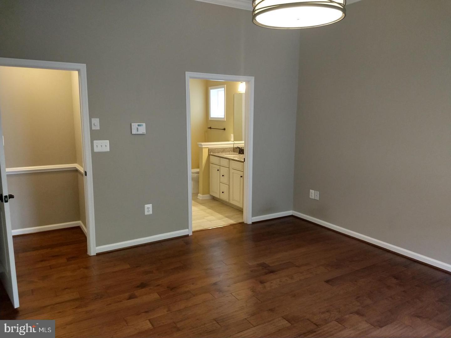 41736 MCDIVITT TER, ALDIE, Virginia 20105, 4 Bedrooms Bedrooms, 3 Rooms Rooms,2 BathroomsBathrooms,Residential,For sale,41736 MCDIVITT TER,VALO2096054 MLS # VALO2096054