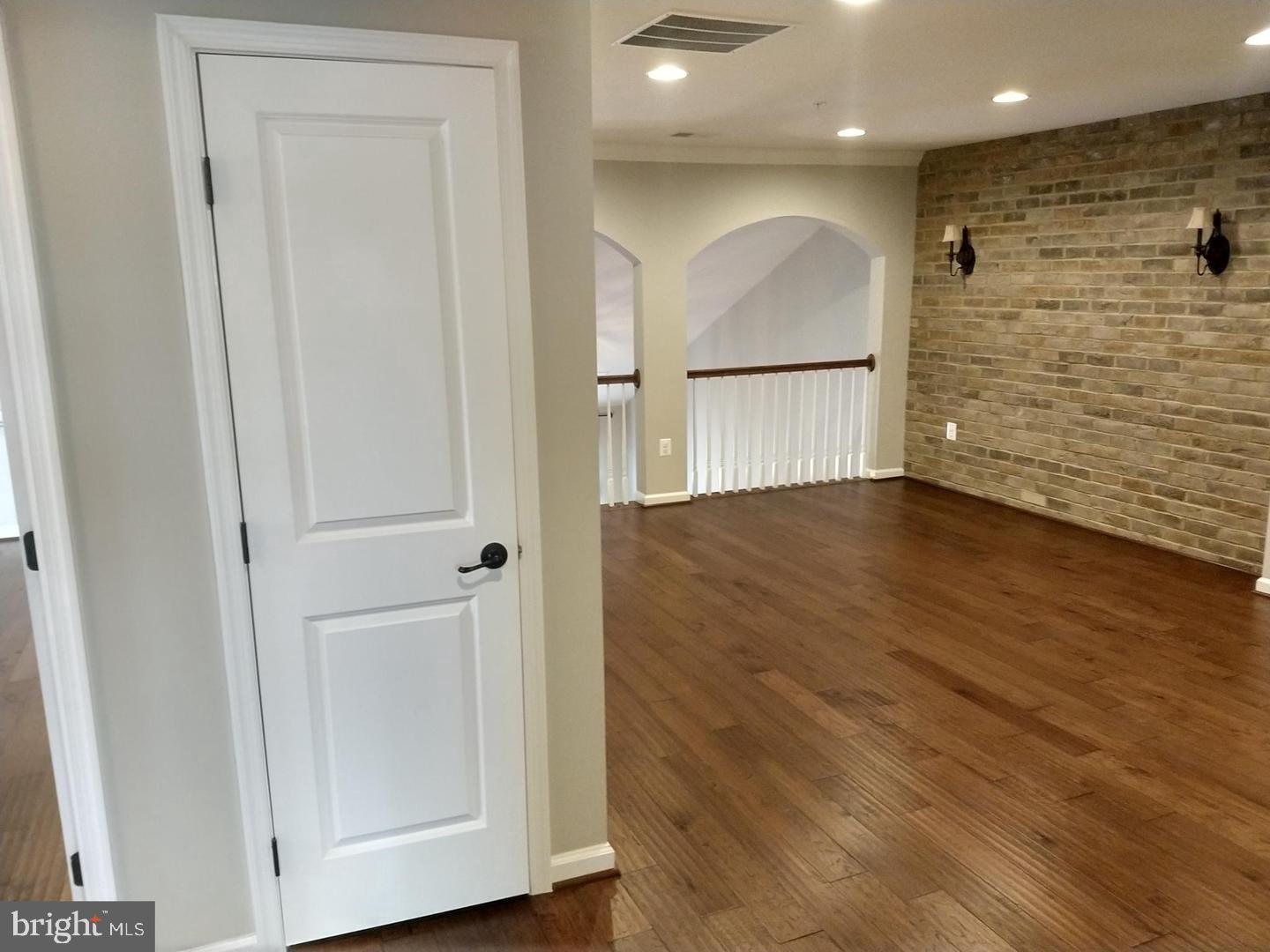 41736 MCDIVITT TER, ALDIE, Virginia 20105, 4 Bedrooms Bedrooms, 3 Rooms Rooms,2 BathroomsBathrooms,Residential,For sale,41736 MCDIVITT TER,VALO2096054 MLS # VALO2096054