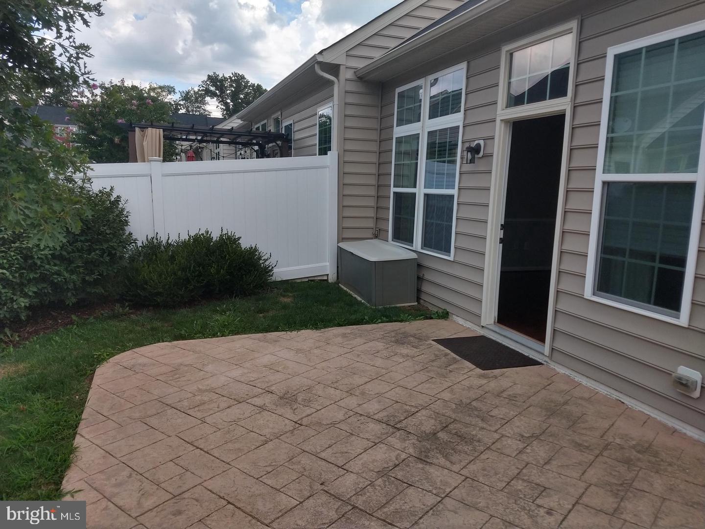 41736 MCDIVITT TER, ALDIE, Virginia 20105, 4 Bedrooms Bedrooms, 3 Rooms Rooms,2 BathroomsBathrooms,Residential,For sale,41736 MCDIVITT TER,VALO2096054 MLS # VALO2096054