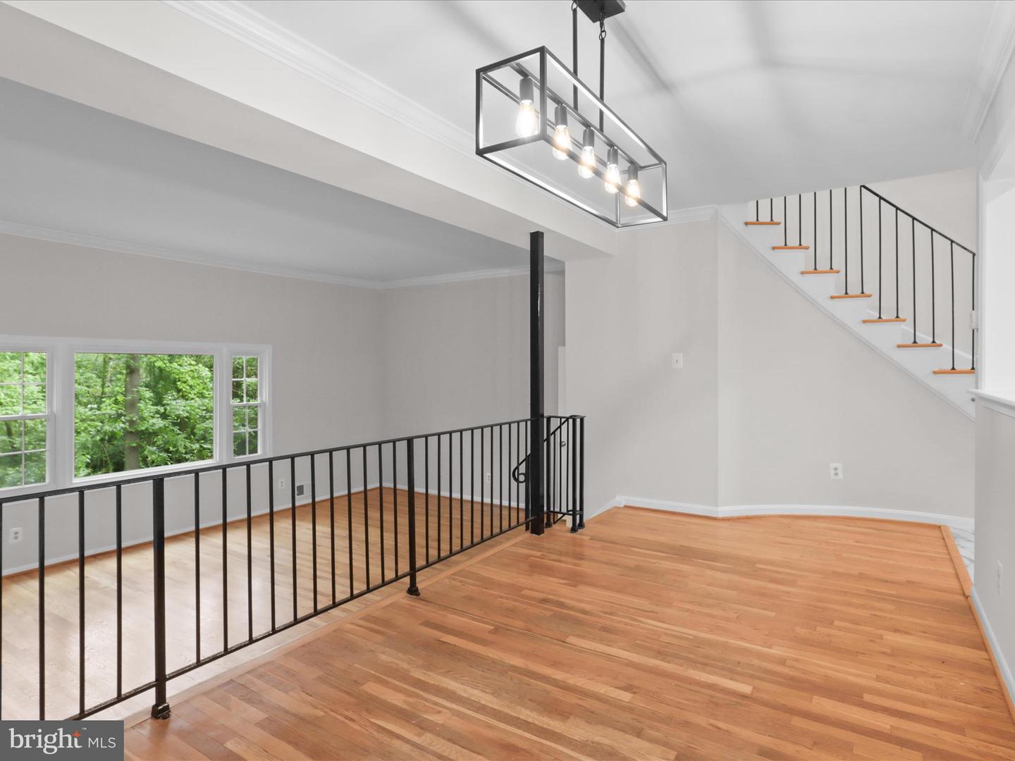 5929 KINGSFORD RD #372, SPRINGFIELD, Virginia 22152, 3 Bedrooms Bedrooms, 11 Rooms Rooms,2 BathroomsBathrooms,Residential,For sale,5929 KINGSFORD RD #372,VAFX2239696 MLS # VAFX2239696