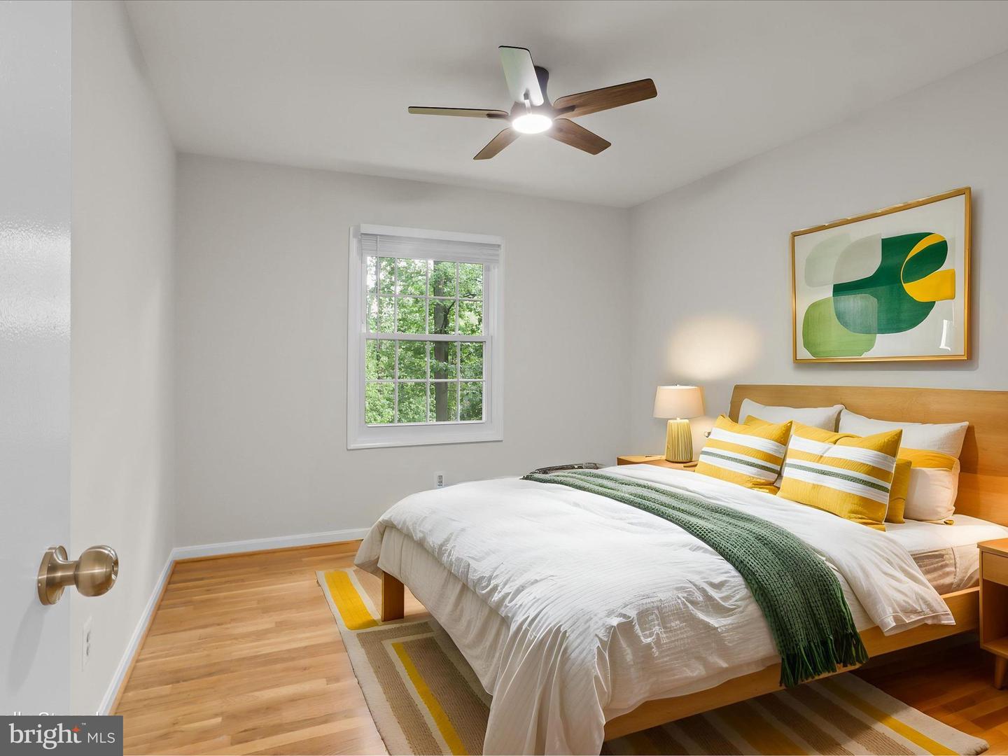 5929 KINGSFORD RD #372, SPRINGFIELD, Virginia 22152, 3 Bedrooms Bedrooms, 11 Rooms Rooms,2 BathroomsBathrooms,Residential,For sale,5929 KINGSFORD RD #372,VAFX2239696 MLS # VAFX2239696