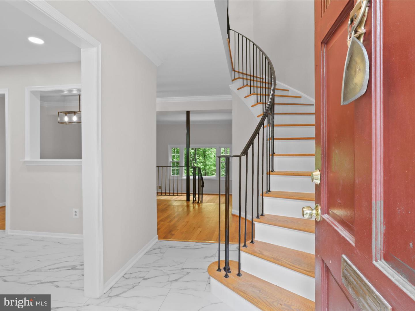 5929 KINGSFORD RD #372, SPRINGFIELD, Virginia 22152, 3 Bedrooms Bedrooms, 11 Rooms Rooms,2 BathroomsBathrooms,Residential,For sale,5929 KINGSFORD RD #372,VAFX2239696 MLS # VAFX2239696