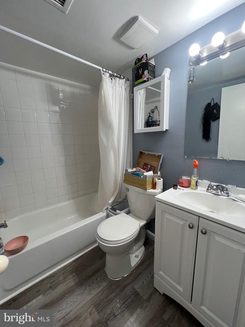 7723 DONNYBROOK CT #205, ANNANDALE, Virginia 22003, 1 Bedroom Bedrooms, ,1 BathroomBathrooms,Residential,For sale,7723 DONNYBROOK CT #205,VAFX2239706 MLS # VAFX2239706