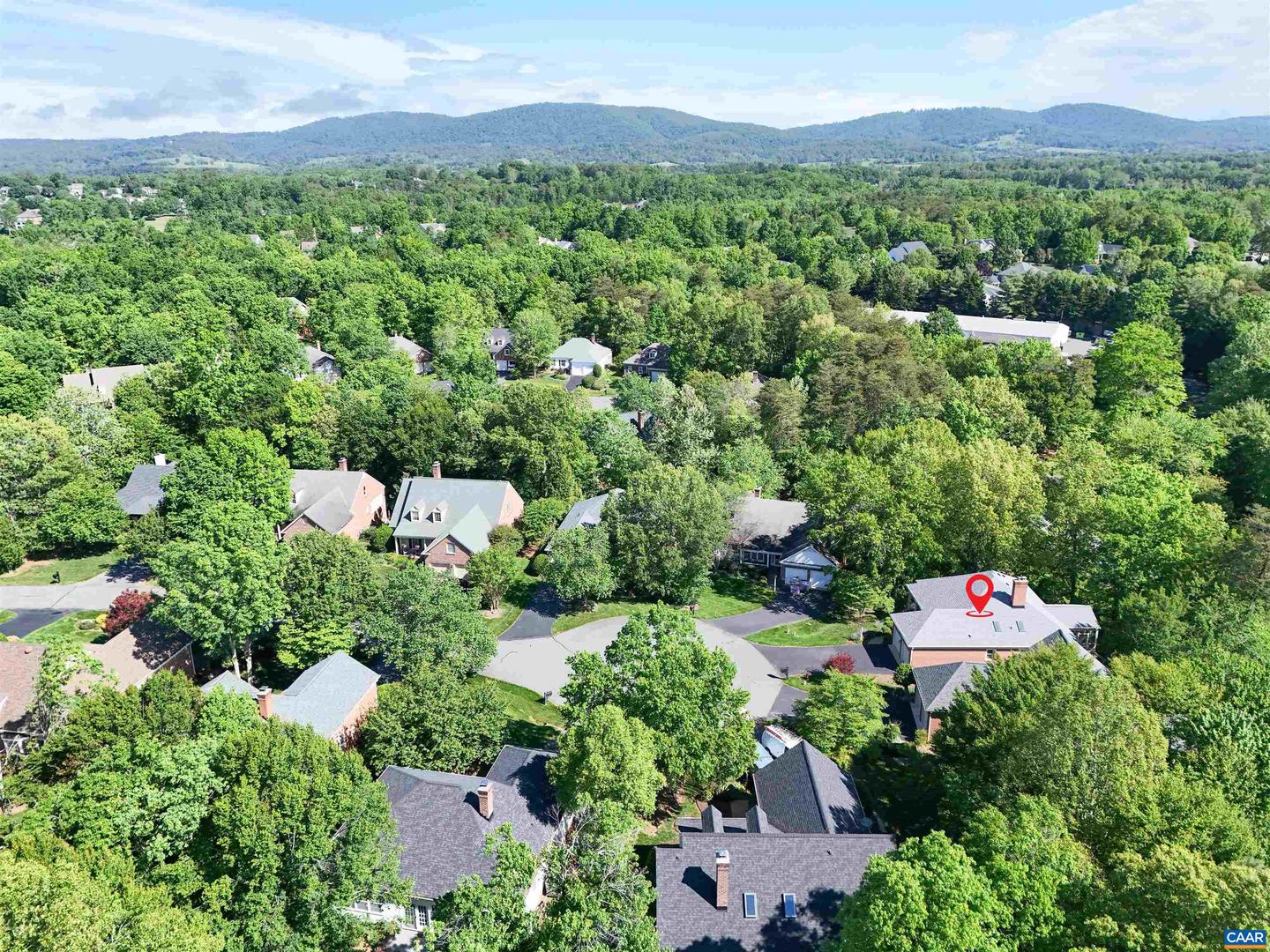 3406 PIPERFIFE CT, KESWICK, Virginia 22947, 4 Bedrooms Bedrooms, ,4 BathroomsBathrooms,Residential,For sale,3406 PIPERFIFE CT,664299 MLS # 664299