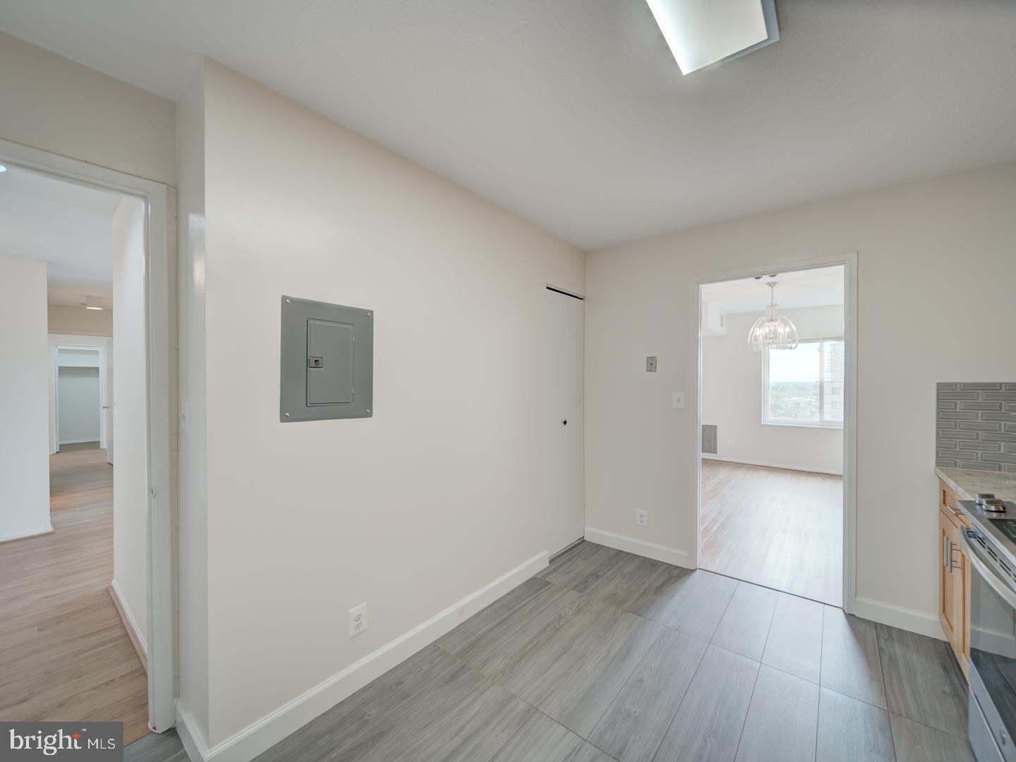 8340 GREENSBORO DRIVE #907, MCLEAN, Virginia 22102, 2 Bedrooms Bedrooms, ,2 BathroomsBathrooms,Residential,For sale,8340 GREENSBORO DRIVE #907,VAFX2239916 MLS # VAFX2239916