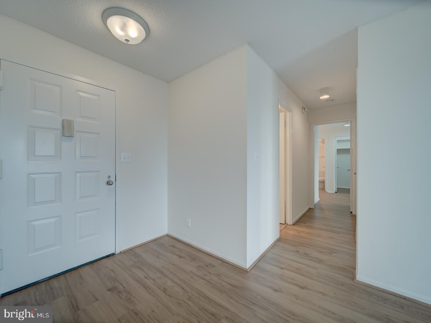 8340 GREENSBORO DRIVE #907, MCLEAN, Virginia 22102, 2 Bedrooms Bedrooms, ,2 BathroomsBathrooms,Residential,For sale,8340 GREENSBORO DRIVE #907,VAFX2239916 MLS # VAFX2239916