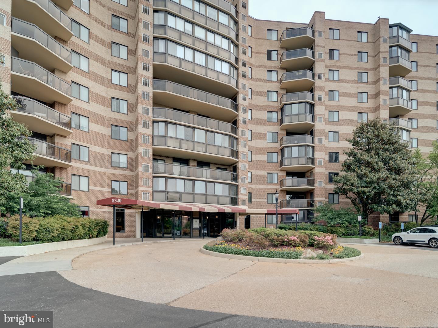 8340 GREENSBORO DRIVE #907, MCLEAN, Virginia 22102, 2 Bedrooms Bedrooms, ,2 BathroomsBathrooms,Residential,For sale,8340 GREENSBORO DRIVE #907,VAFX2239916 MLS # VAFX2239916