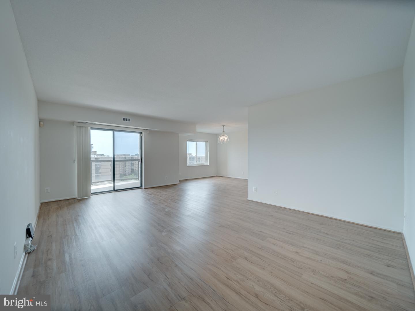 8340 GREENSBORO DRIVE #907, MCLEAN, Virginia 22102, 2 Bedrooms Bedrooms, ,2 BathroomsBathrooms,Residential,For sale,8340 GREENSBORO DRIVE #907,VAFX2239916 MLS # VAFX2239916