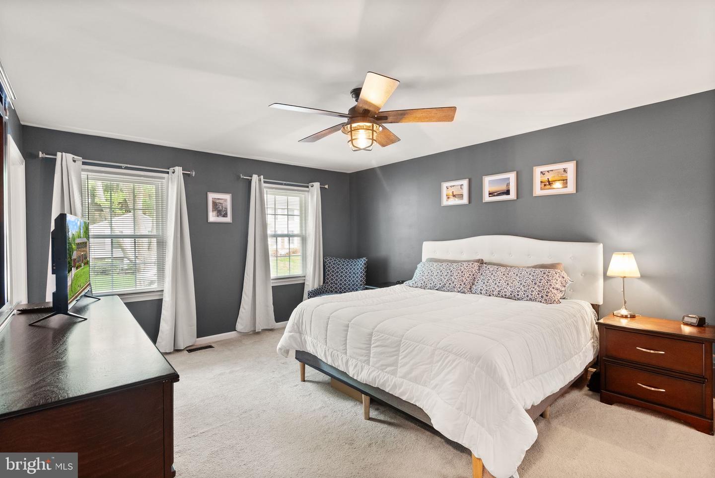 15338 EDGEHILL DR, DUMFRIES, Virginia 22025, 4 Bedrooms Bedrooms, ,2 BathroomsBathrooms,Residential,For sale,15338 EDGEHILL DR,VAPW2094386 MLS # VAPW2094386