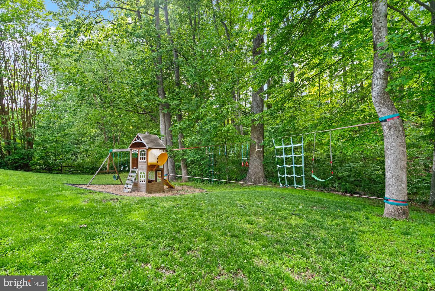 15338 EDGEHILL DR, DUMFRIES, Virginia 22025, 4 Bedrooms Bedrooms, ,2 BathroomsBathrooms,Residential,For sale,15338 EDGEHILL DR,VAPW2094386 MLS # VAPW2094386