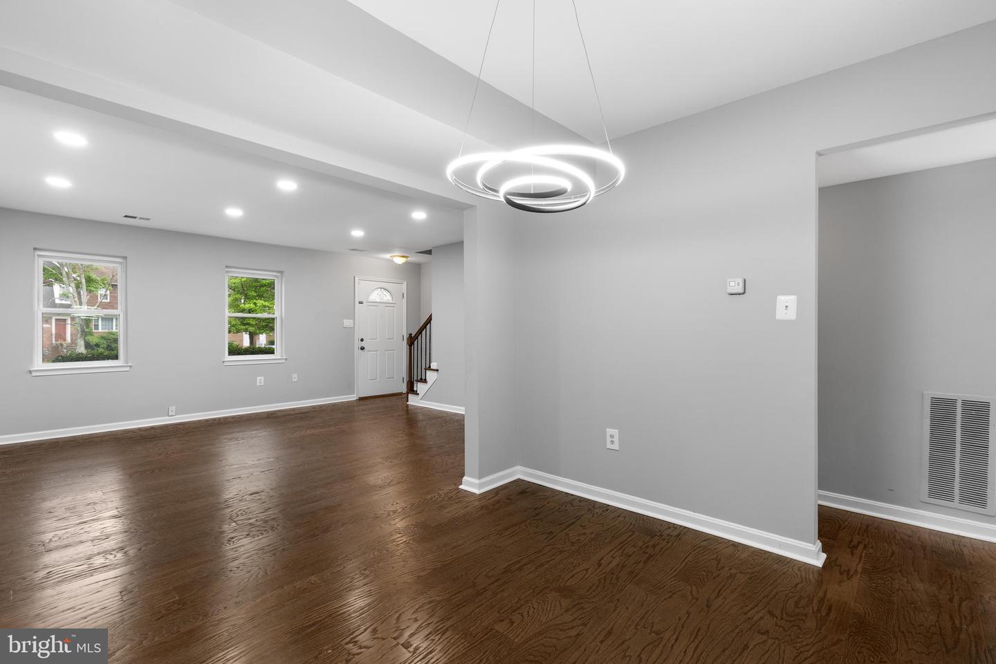1239 THOMAS JEFFERSON PL, FREDERICKSBURG, Virginia 22405, 3 Bedrooms Bedrooms, ,2 BathroomsBathrooms,Residential,For sale,1239 THOMAS JEFFERSON PL,VAST2038688 MLS # VAST2038688