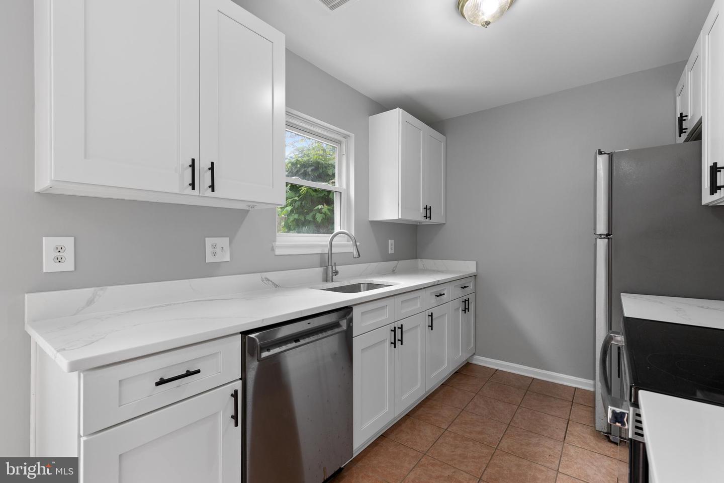 1239 THOMAS JEFFERSON PL, FREDERICKSBURG, Virginia 22405, 3 Bedrooms Bedrooms, ,2 BathroomsBathrooms,Residential,For sale,1239 THOMAS JEFFERSON PL,VAST2038688 MLS # VAST2038688