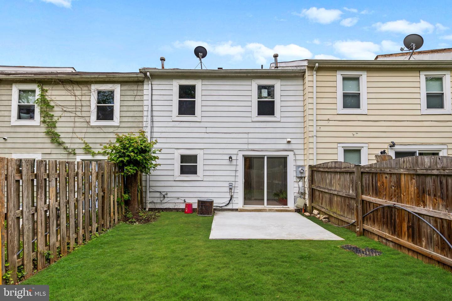 1239 THOMAS JEFFERSON PL, FREDERICKSBURG, Virginia 22405, 3 Bedrooms Bedrooms, ,2 BathroomsBathrooms,Residential,For sale,1239 THOMAS JEFFERSON PL,VAST2038688 MLS # VAST2038688