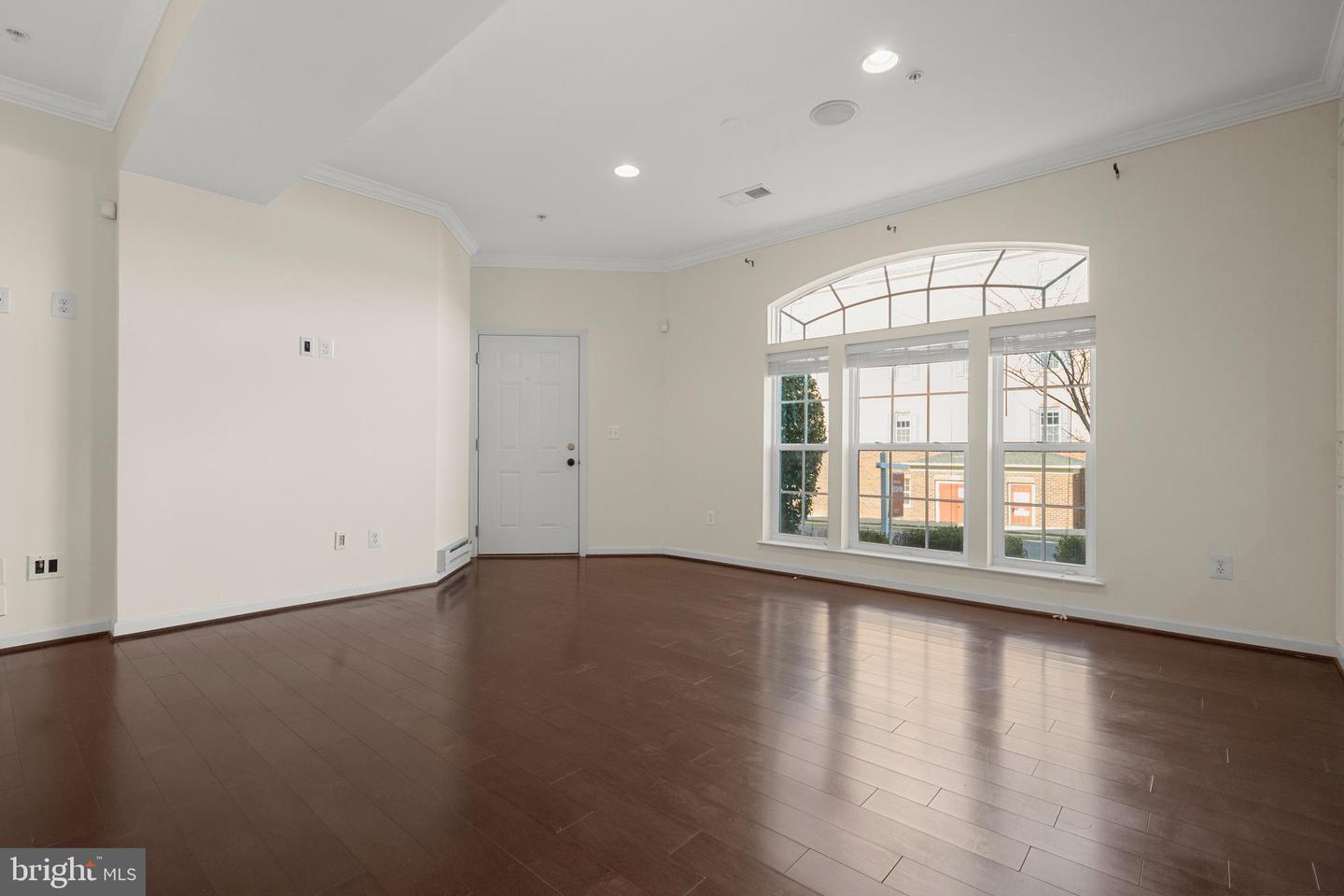 21552 ROMANS DR, ASHBURN, Virginia 20147, 3 Bedrooms Bedrooms, ,2 BathroomsBathrooms,Residential,For sale,21552 ROMANS DR,VALO2096072 MLS # VALO2096072