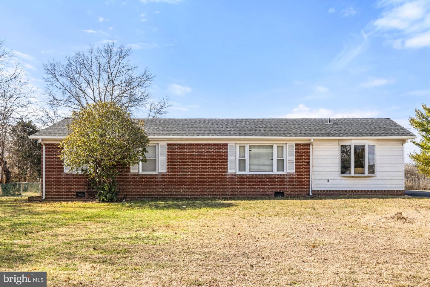 10012 LAKE JACKSON DR, MANASSAS, Virginia 20110, 4 Bedrooms Bedrooms, ,2 BathroomsBathrooms,Residential,For sale,10012 LAKE JACKSON DR,VAMN2008298 MLS # VAMN2008298
