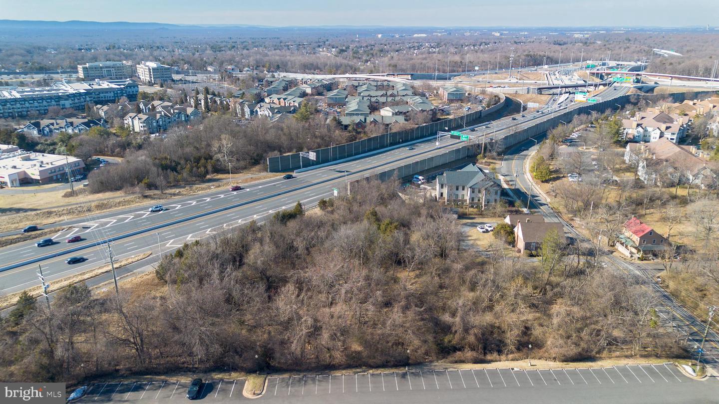 13933-13937 BRADDOCK RD, CENTREVILLE, Virginia 20120, ,Land,For sale,13933-13937 BRADDOCK RD,VAFX2221678 MLS # VAFX2221678