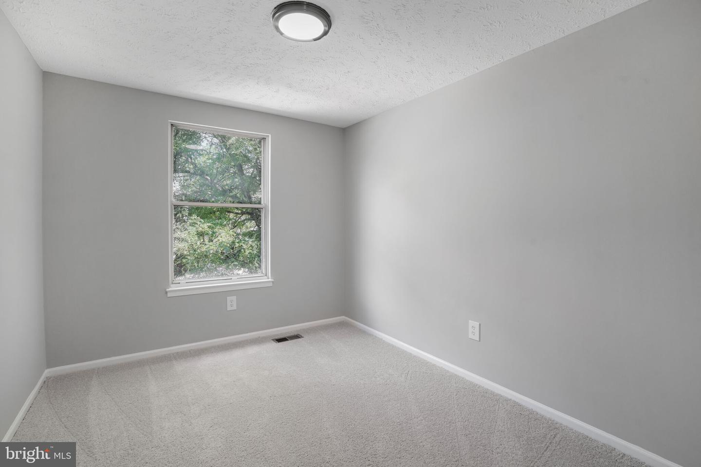 7423 ASPENPARK RD, LORTON, Virginia 22079, 4 Bedrooms Bedrooms, ,2 BathroomsBathrooms,Residential,For sale,7423 ASPENPARK RD,VAFX2239984 MLS # VAFX2239984