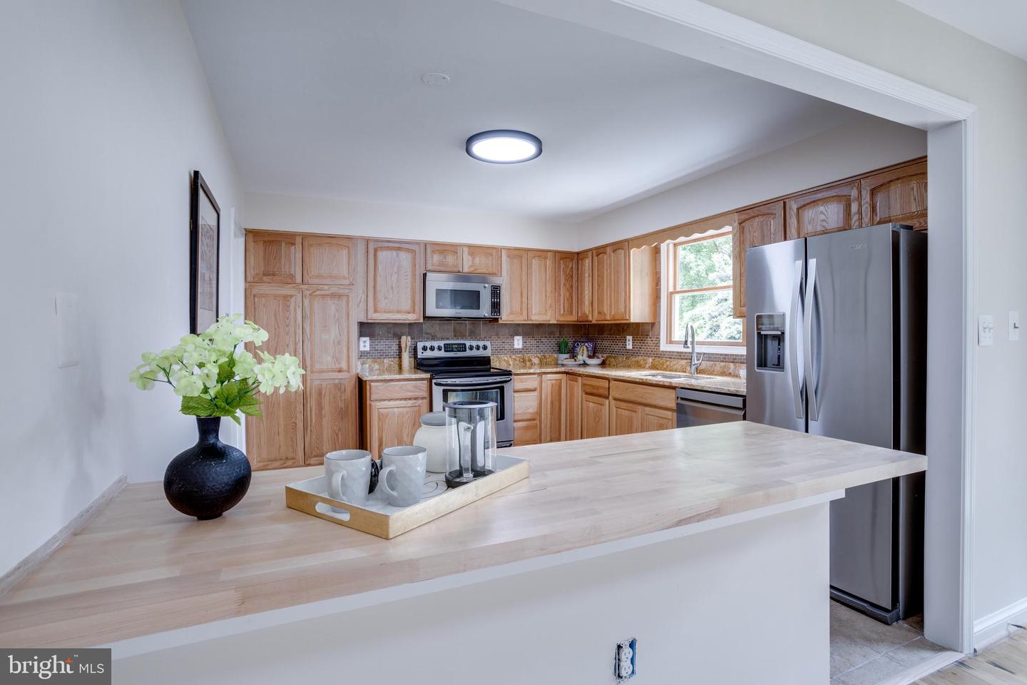 7923 KARL RD, ALEXANDRIA, Virginia 22308, 4 Bedrooms Bedrooms, ,3 BathroomsBathrooms,Residential,For sale,7923 KARL RD,VAFX2239936 MLS # VAFX2239936