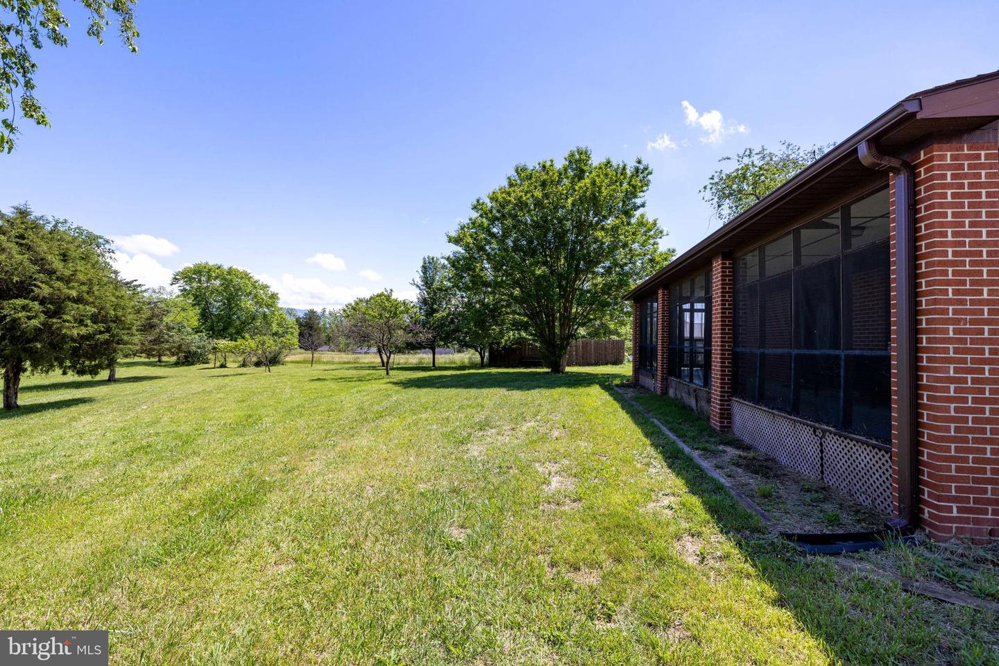 143 WOODLAND CT, LURAY, Virginia 22835, 2 Bedrooms Bedrooms, ,2 BathroomsBathrooms,Residential,For sale,143 WOODLAND CT,VAPA2004894 MLS # VAPA2004894