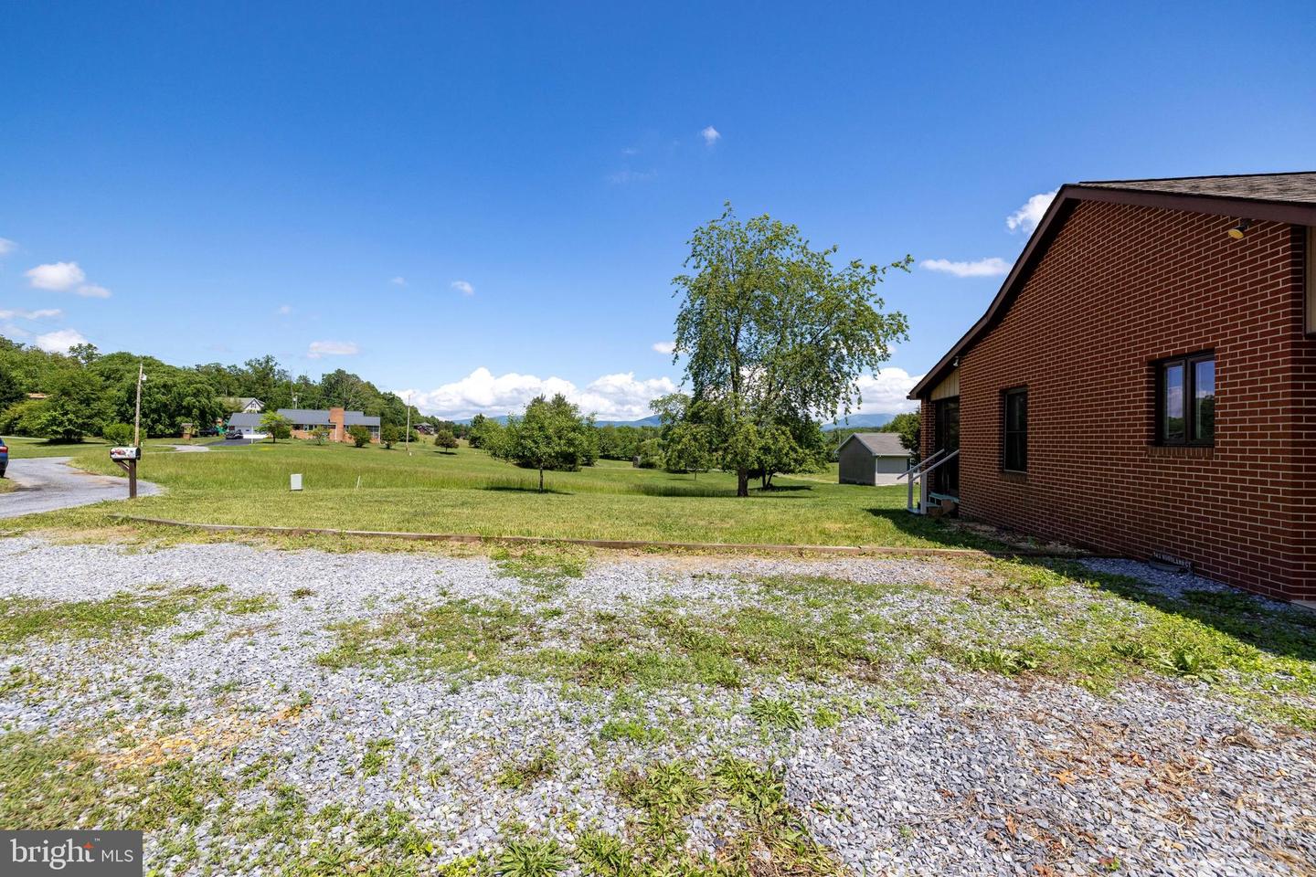 143 WOODLAND CT, LURAY, Virginia 22835, 2 Bedrooms Bedrooms, ,2 BathroomsBathrooms,Residential,For sale,143 WOODLAND CT,VAPA2004894 MLS # VAPA2004894
