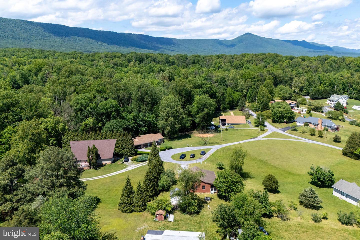 143 WOODLAND CT, LURAY, Virginia 22835, 2 Bedrooms Bedrooms, ,2 BathroomsBathrooms,Residential,For sale,143 WOODLAND CT,VAPA2004894 MLS # VAPA2004894